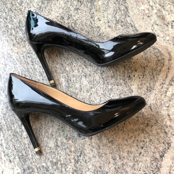 Michael Kors Shoes - Michael Kors pumps